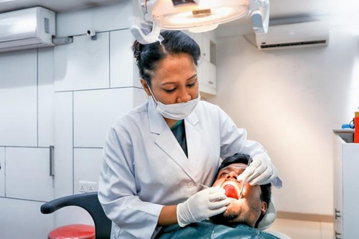 Can hydrogels enable pulp-dentin complex repair?