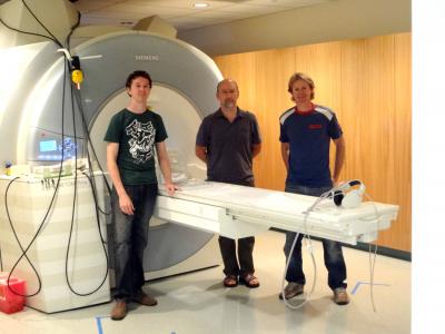 Tim Preston, Barry Giesbrecht and Miguel P. Eckstein, University of California - Santa Barbara