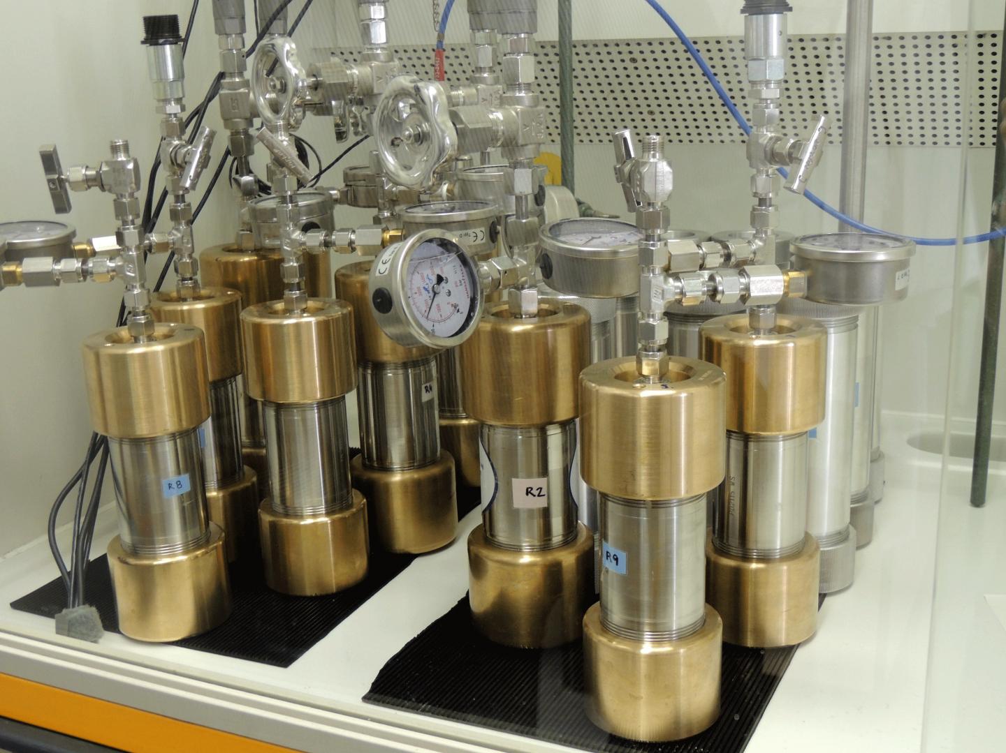 Pressure Chambers