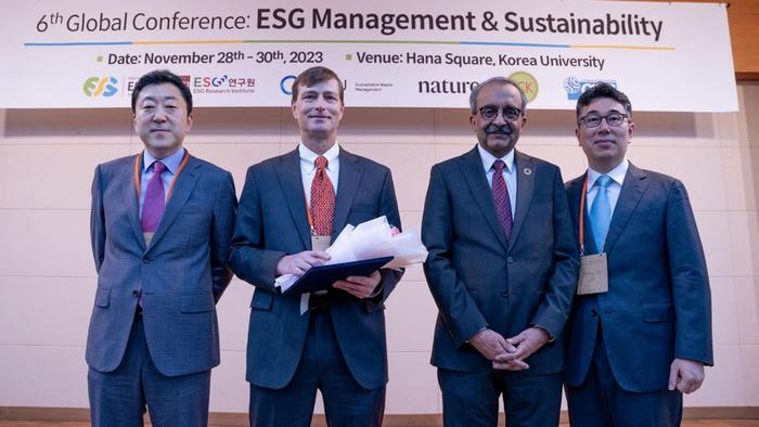 Prof. Yong Sik Ok and Global ESG Leaders Unveil Science-Based Water Sustainability Metrics