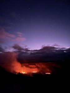 Kīlauea Volcano at night