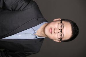 Xiao receives David W. Robertson Award for Excellence in Medicinal Chemistry