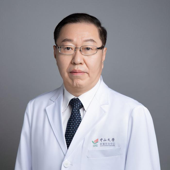 el profesor Li Zhang, Sun Yat-sen University Cancer Center, Guangzhou, China