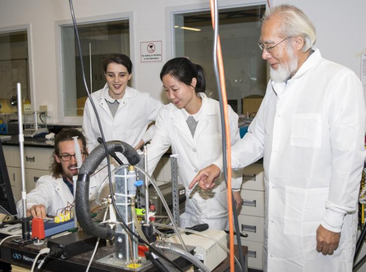 Masahiro Kawaji and Students, City College of New York