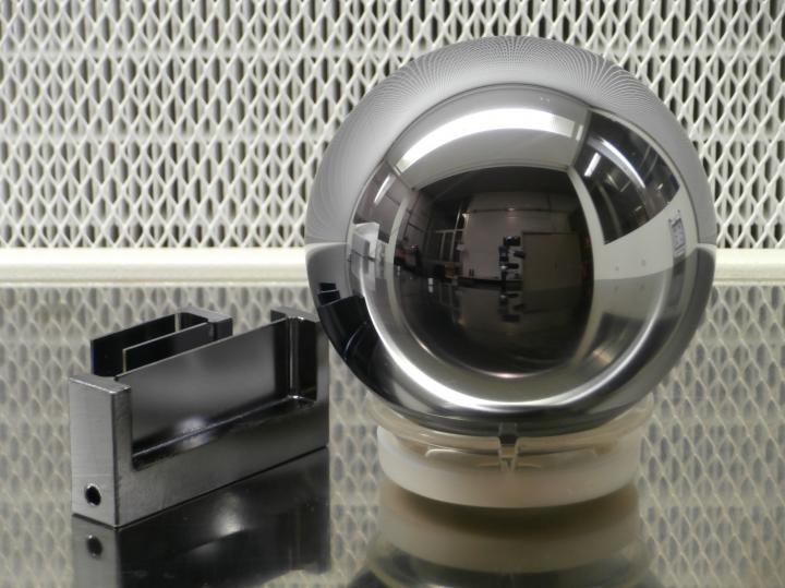 A Silicon kilogram