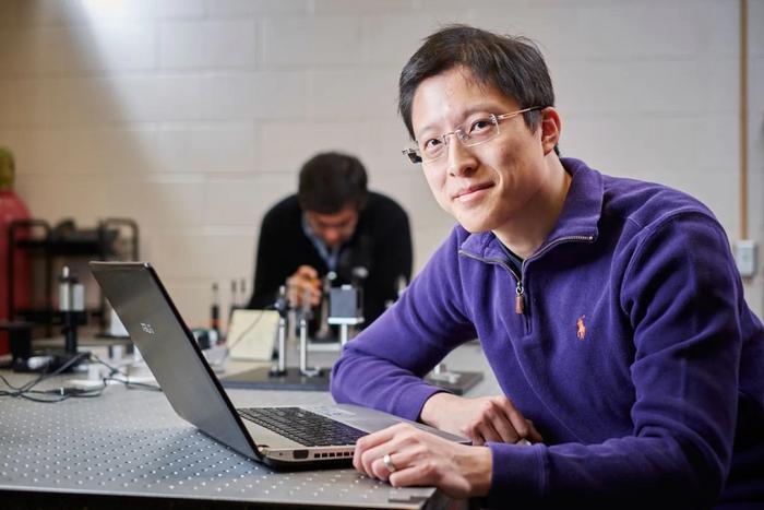 Dr. Alexander Wong