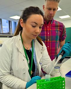 Dr Caitlin O'Shea and Dr Gareth Wright