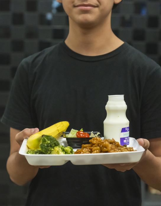 Cafeteria Lunch