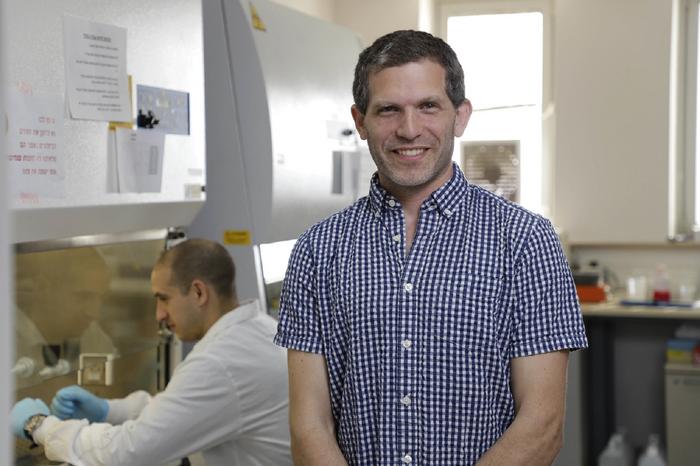 Prof. Ben Maoz