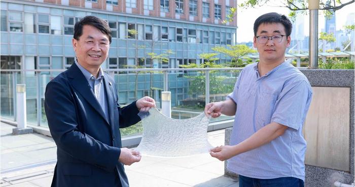 PolyU develops smart window film to regulate light and humidity, reducing building energy consumption and promoting low-carbon city development