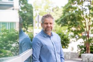 Hendrik Poinar outside MDCL