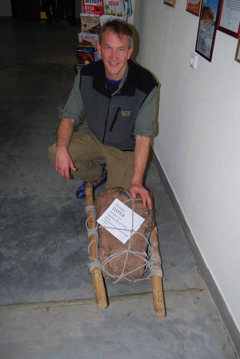 Mark Boslough with Meteorite