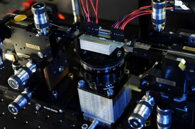 Light Wave-Particle Weirdness (3 of 6)