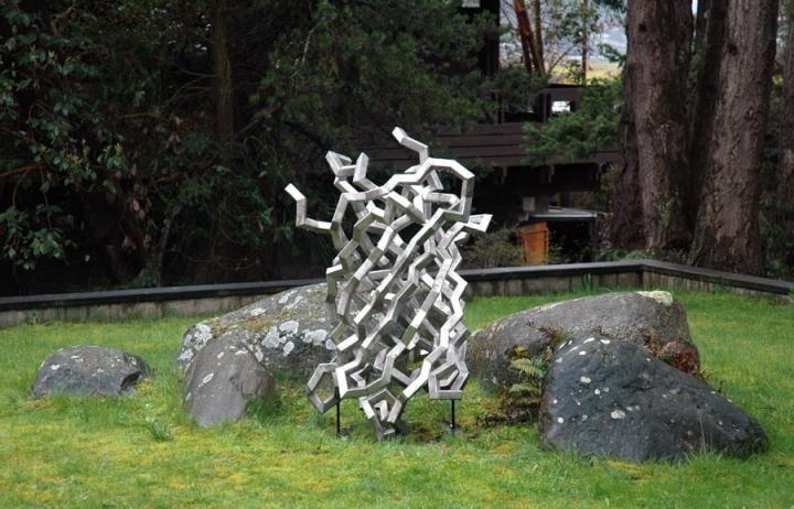 Steel Jellyfish