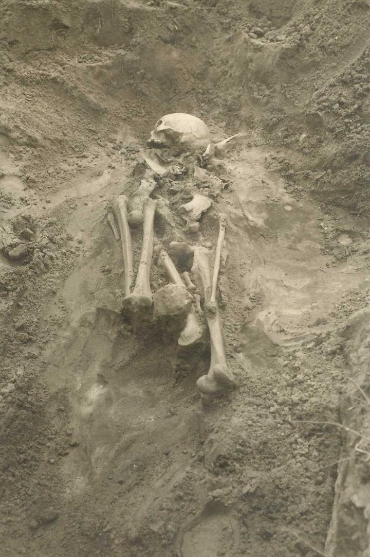 Sope 1 Grave