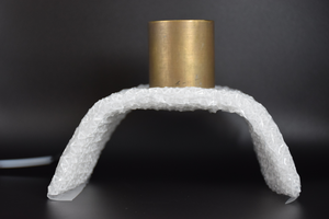 the new chain mail fabric can withstand up to 50 times its own weight