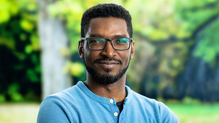 Kevin Brown headshot