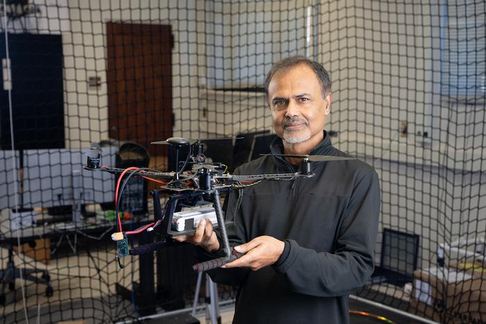 Brain-inspired AI hardware helps autonomous devices operate efficiently and independently