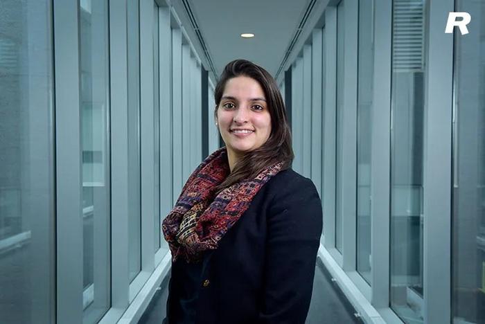 Prof. Avni Shah