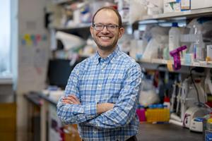 Dr. Daniel Heller