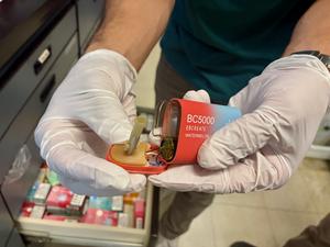 Close up of internal components of disposable e-cig