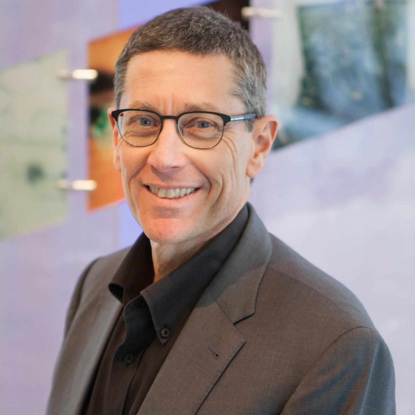 Dr. Gene Robinson,  	Carl R. Woese Institute for Genomic Biology