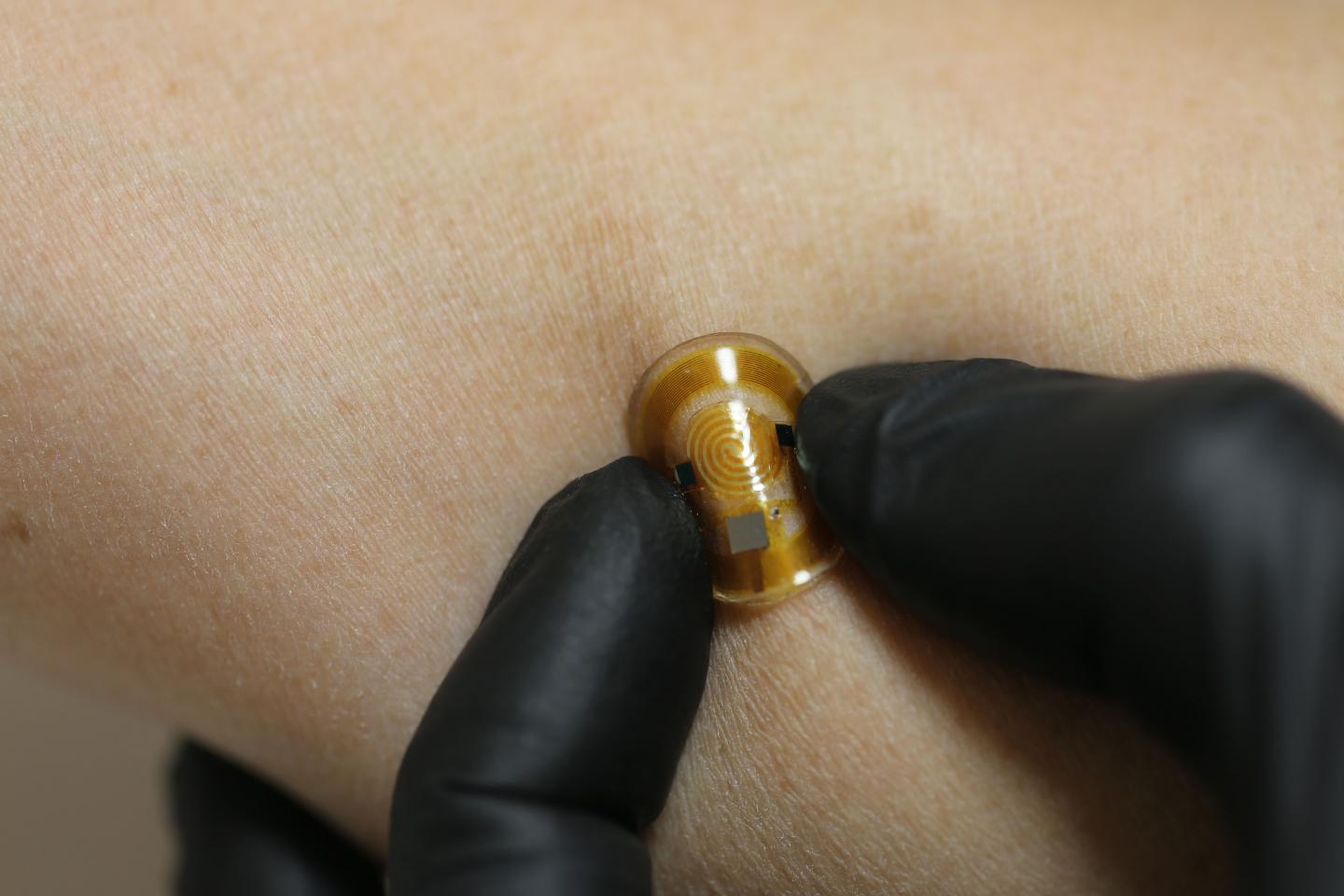 Next Generation Sensors Offer Continuous, Full-Body Temperature and Pressure Monitoring (3 of 5)