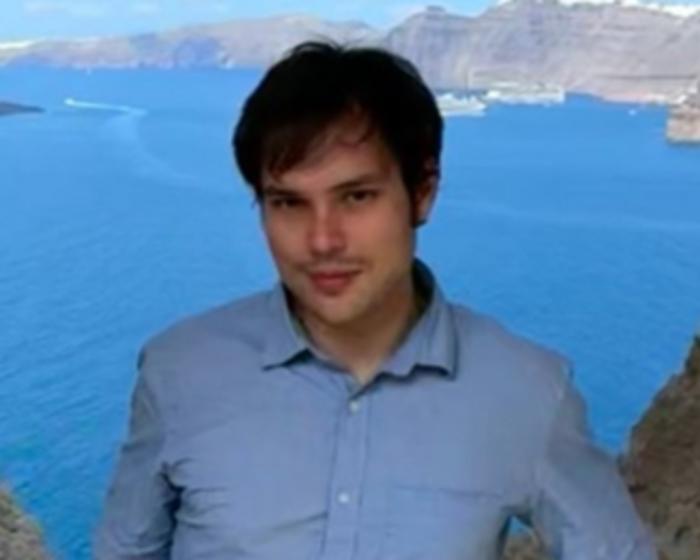 AlexanderDindial