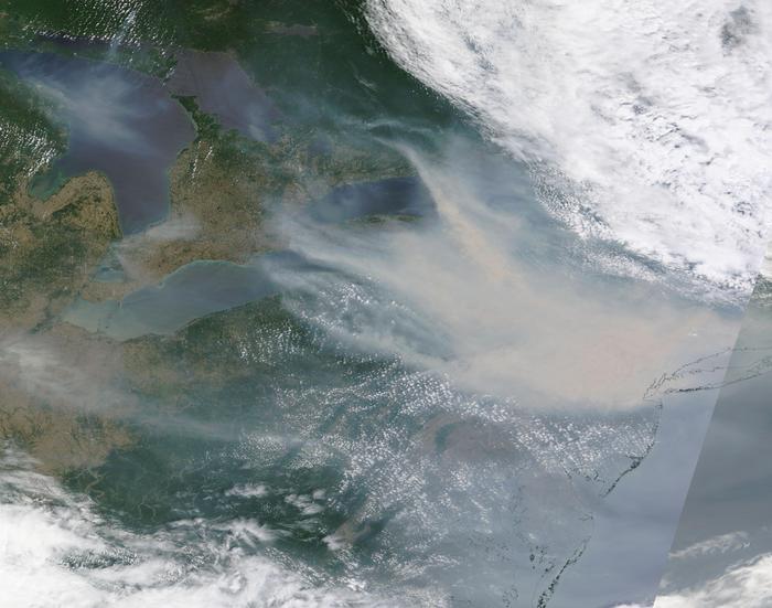 East Coast wildfire smoke