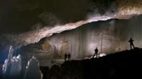 Sca&#774;ris&#806;oara Ice Cave