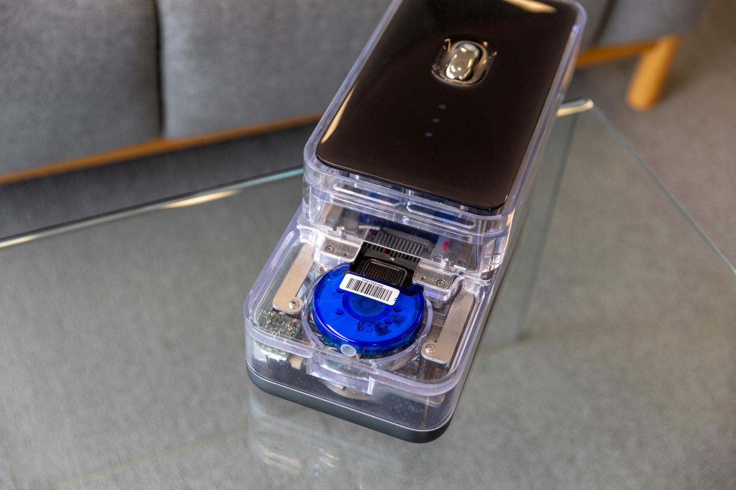 The CovidNudge testing device