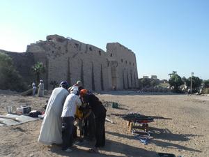 Core samples being extracted at Karnak 3