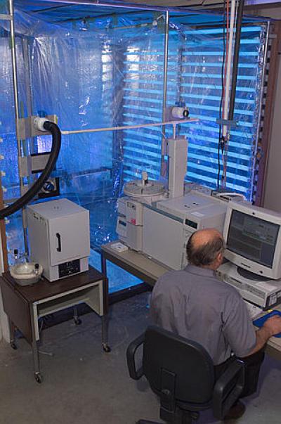 Chemical Test Chamber