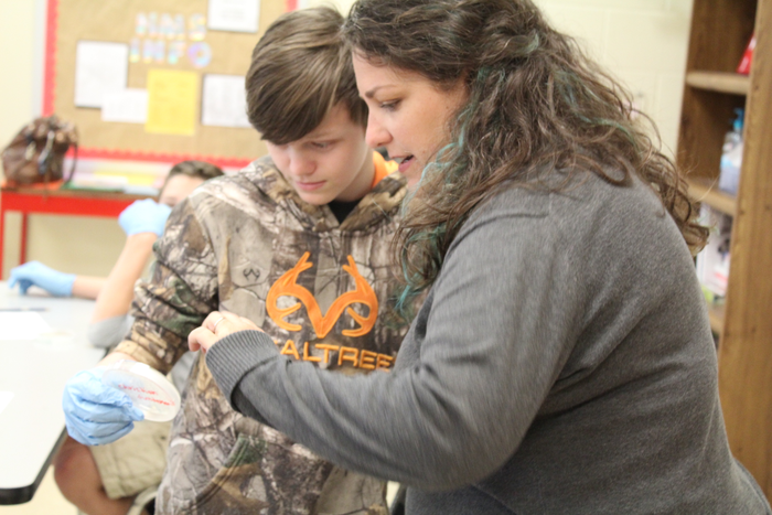 ALEC faculty working in a Tennessee classroom.