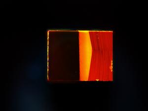 A diamond sample containing the NsH-C0 defect under UV illumination