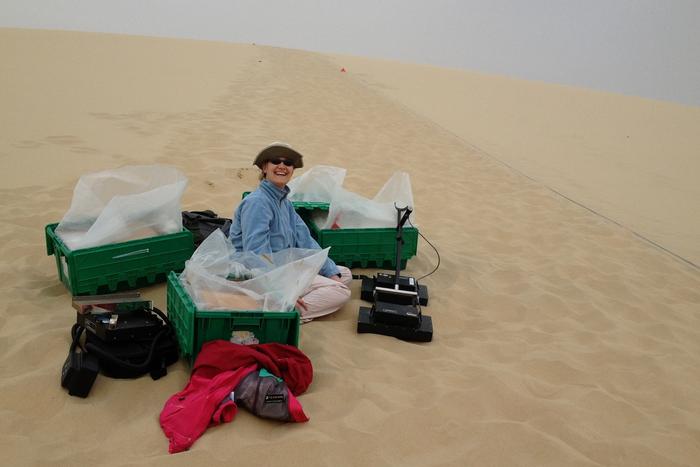 Vriend on a dune