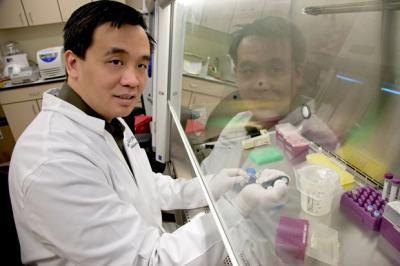 Charles Chiu,  UCSF-Abbott Viral Diagnostics and Discovery Center