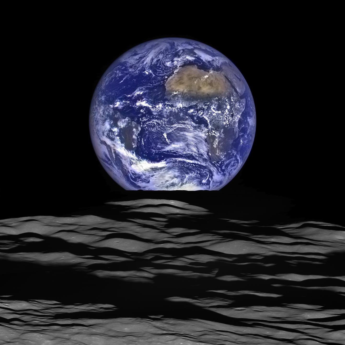 NASA Releases New High-Resolution Earthrise Image