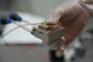 Mid-Infrared Lasers Laser System Designed for Cutting-Edge Applications