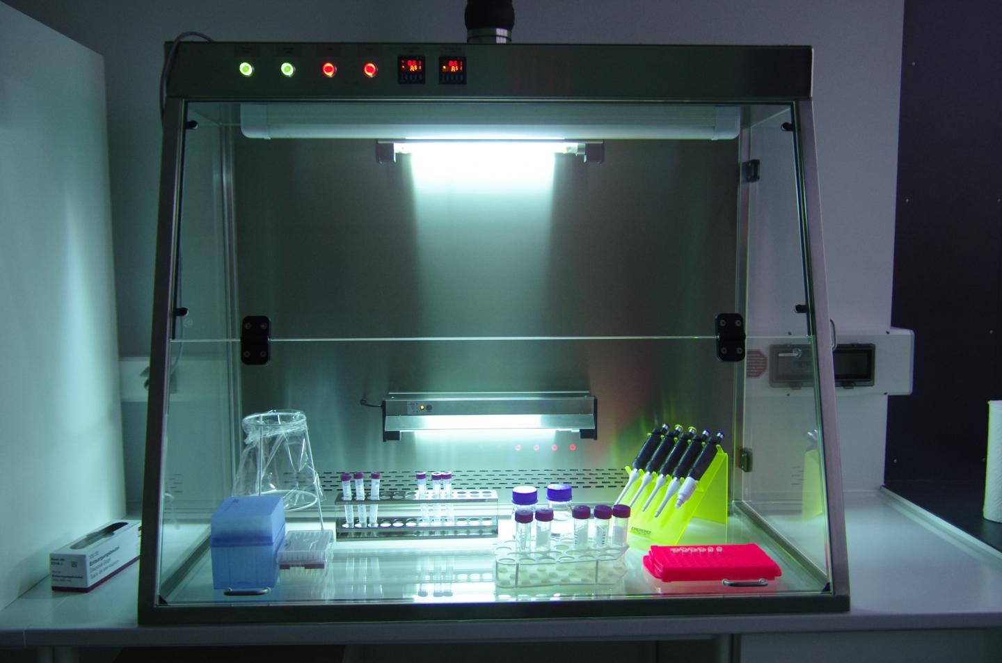 DNA Trace Lab