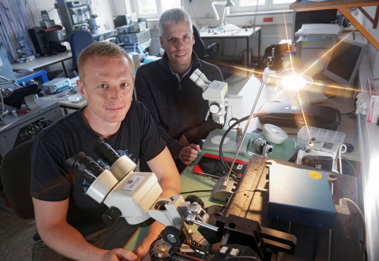 Andreas Johannes and Carsten Ronning, Friedrich-Schiller-Universitaet Jena