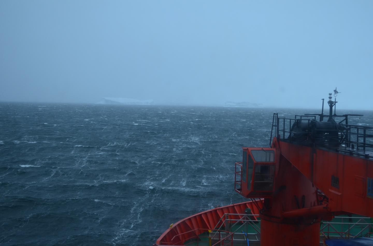 Dalton Polynya, Near the Totten Glacier