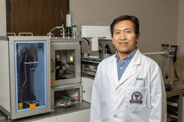 Liang_Lab-4.jpg