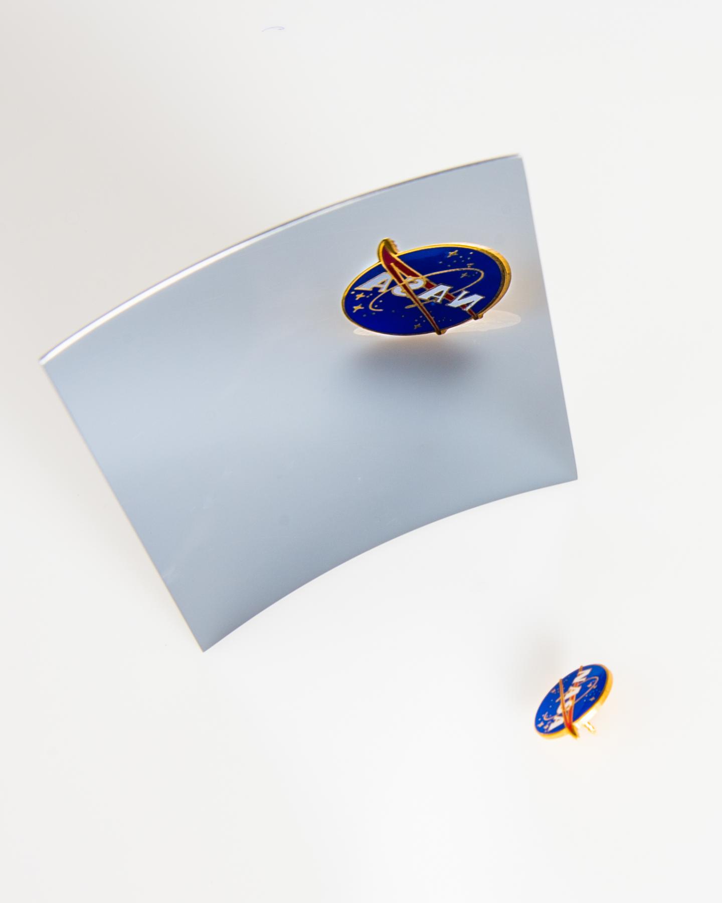 Lightweight High Resolution Mirror