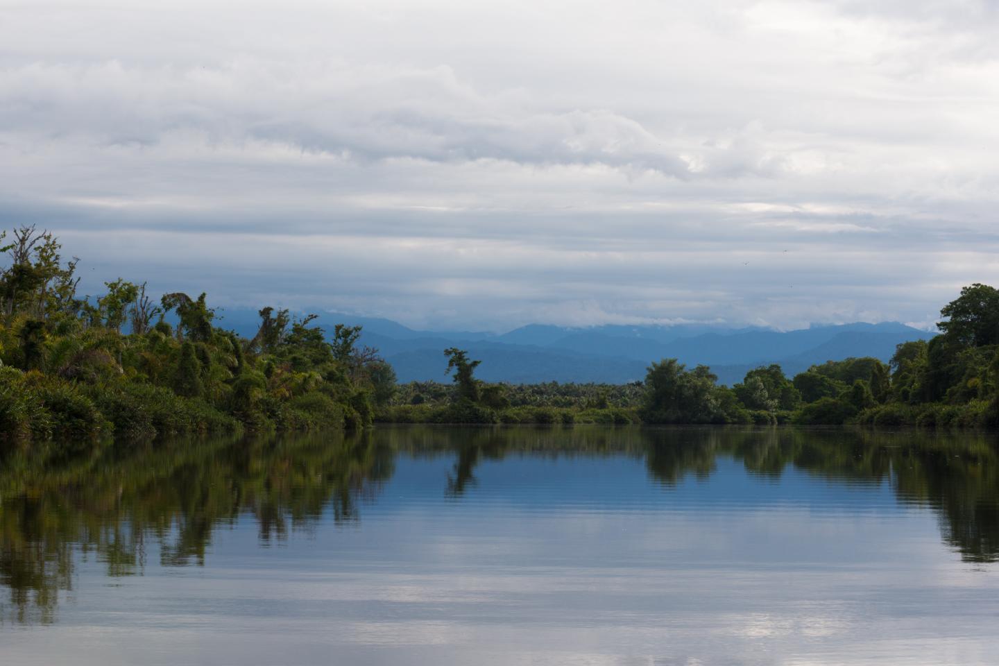 San San River