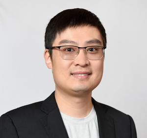 Xin Xu headshot