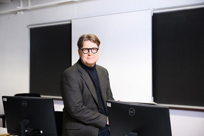 Professor Mikko Laitinen