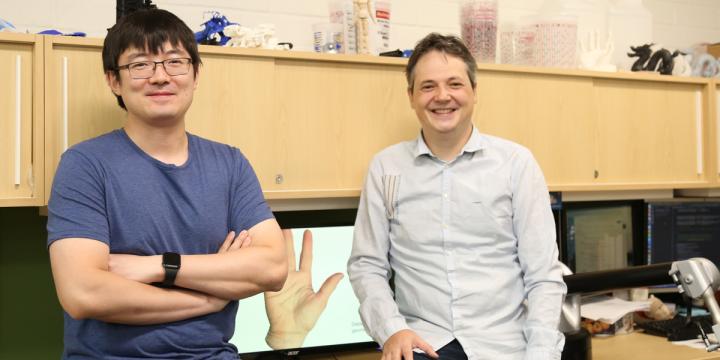 USC Computer Scientists' Virtual Human Hand Simulation holds Promise for Prosthetics