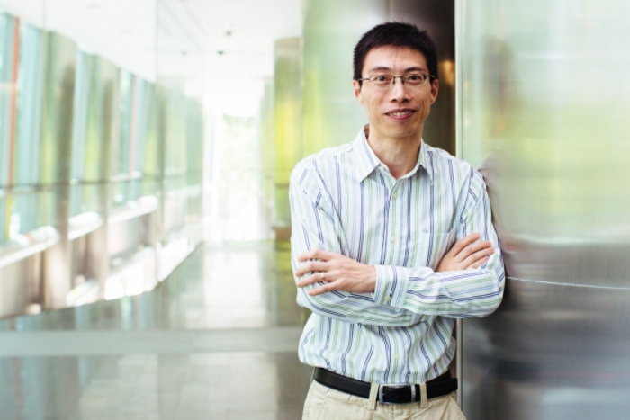 SMU Associate Professor Ding Xuhua