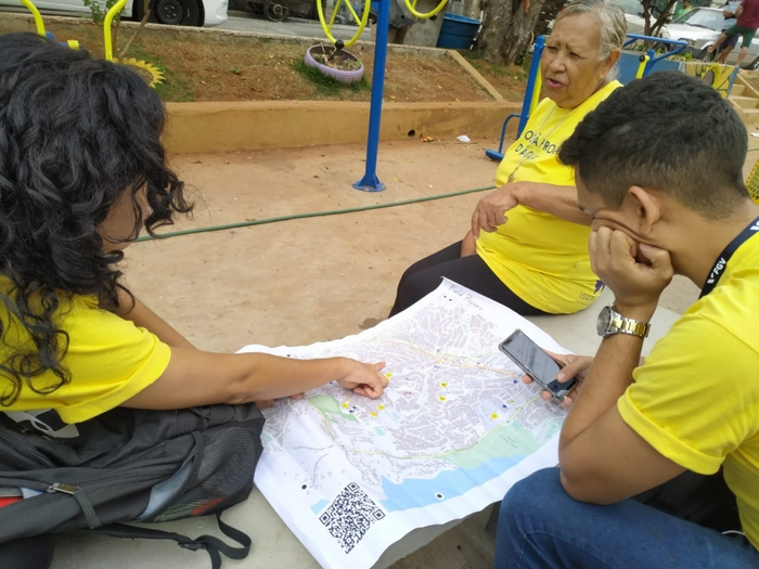 Promoting citizen science